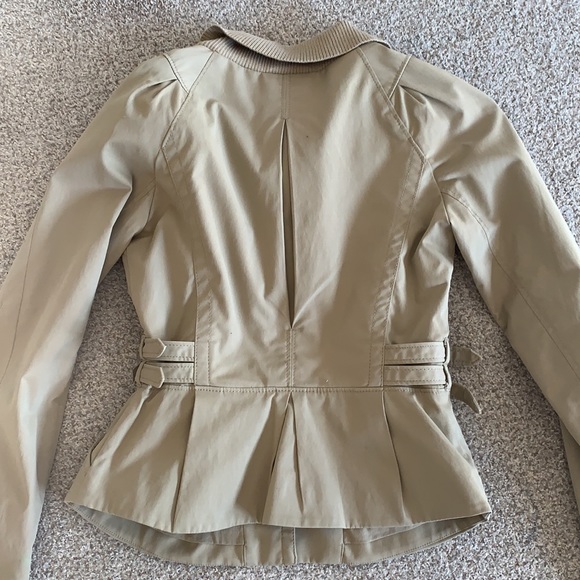 Like new - Picture 3 of 3